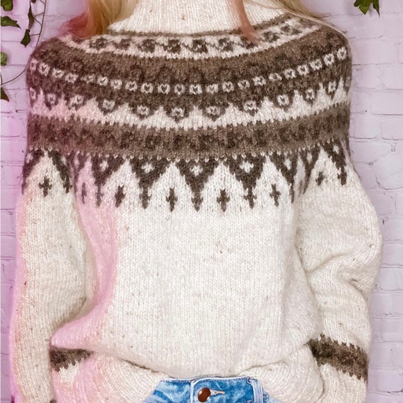 Vintage Grandpa wool sweater - Size Small-Medium - Picture 2 of 3